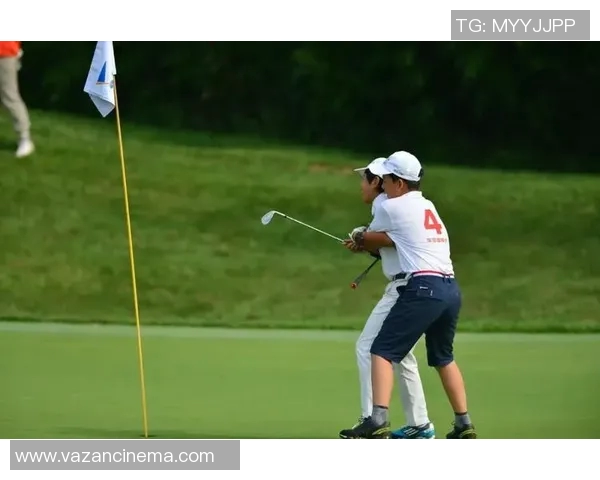 全南天龙迎战春川争夺联赛关键三分的激烈对决 全南天龙迎战春川争夺联赛关键三分的激烈对决